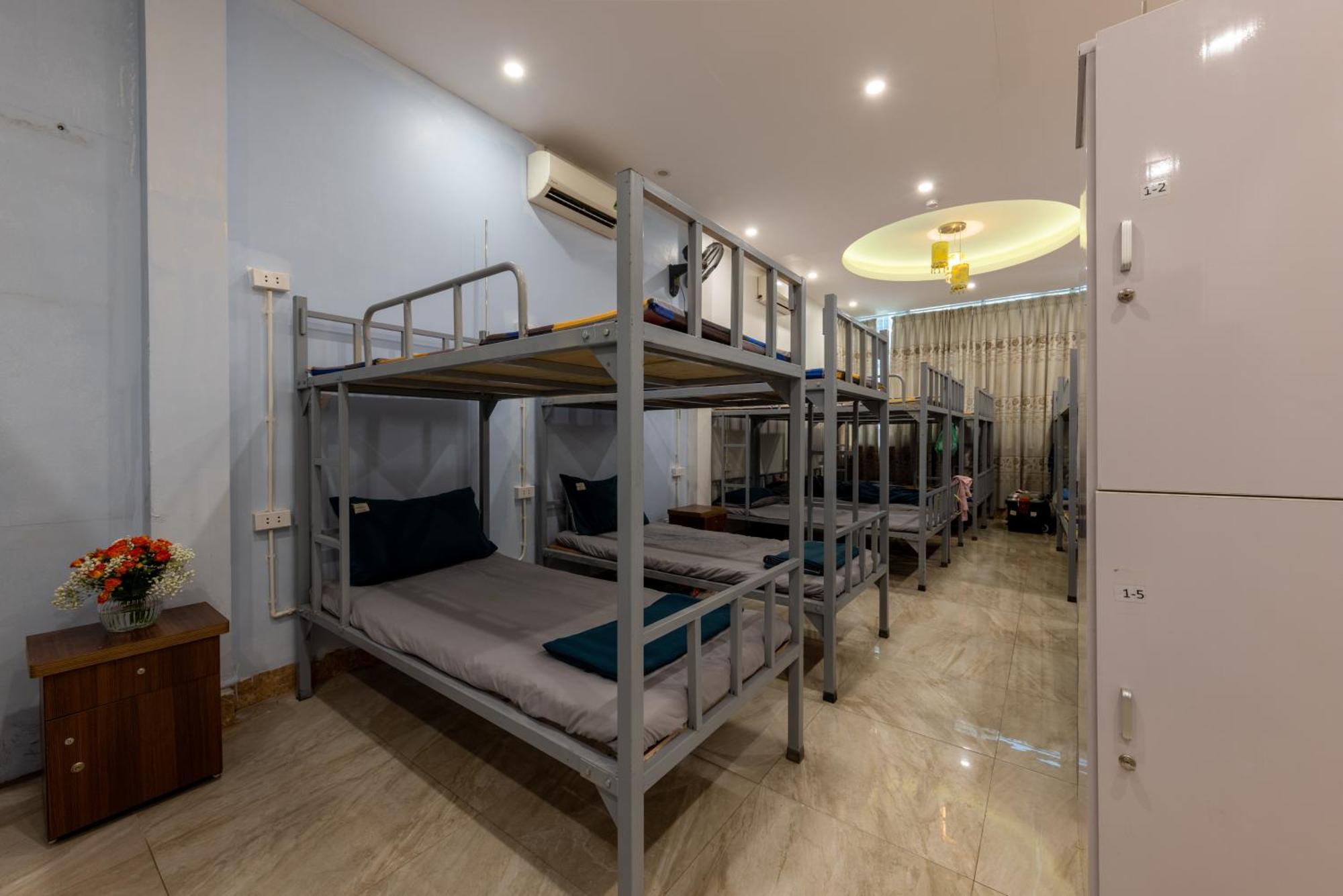 Hanoi Capital House & Travel Eksteriør bilde